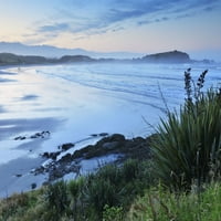 Крайбрежна линия в Зората, Кейп Фулвинд, Уестпорт, Южен остров, Западен бряг-Тасман, отпечатък на плакат в Нова Зеландия от Raimund Linke